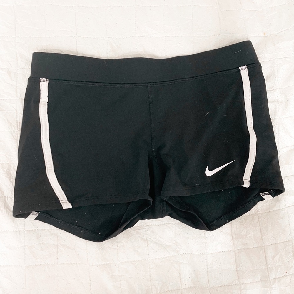 Nike low rise shorts
